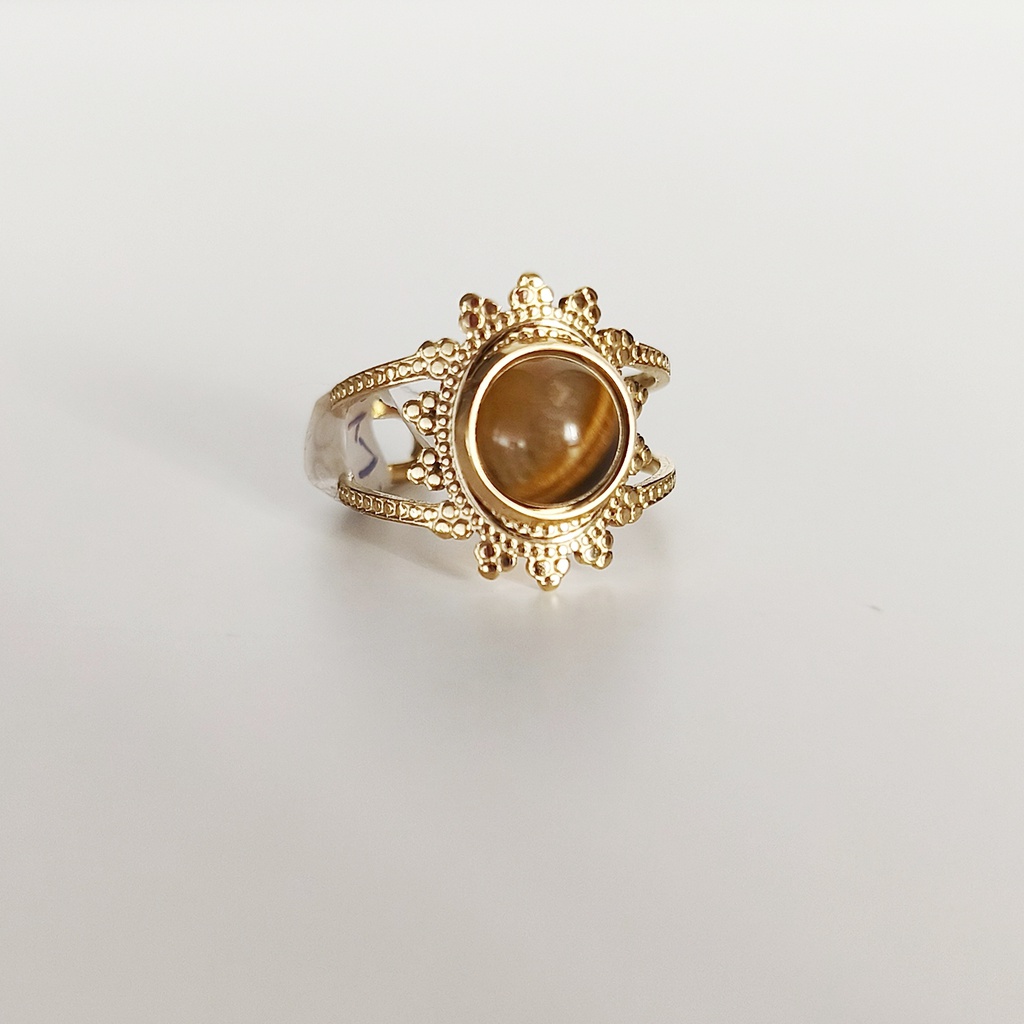 Anillo Elara Piedra Marrón (Dorado)