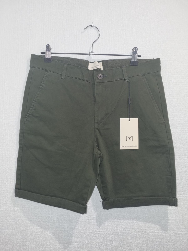 Bermuda Chino Verde Botella - Tailored