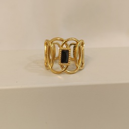 Anillo Entrelazado Circonita Negra Rectangular Dorado