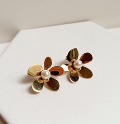 Pendientes Flor Con Perla Dorado