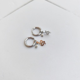Arito Charm Serpiente Con Perla Plateado