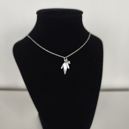 Collar Hoja Perlita (Plateado)