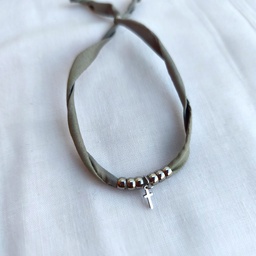 Pulsera Seda Gris Cruz (Plateado)
